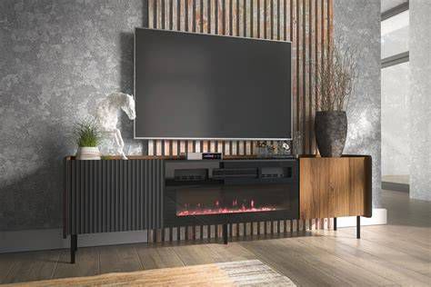 Bezpečné umiestnenie TV nad elektrickým krbom