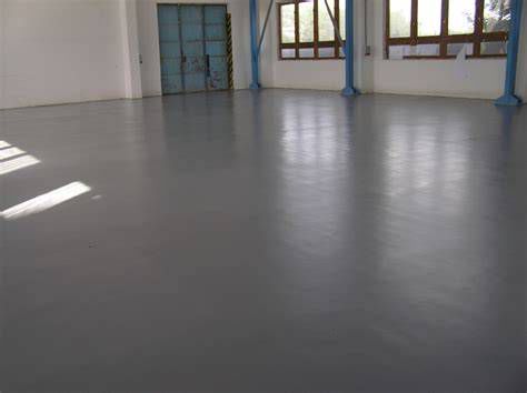 Povrchy průmyslových betonových podlah