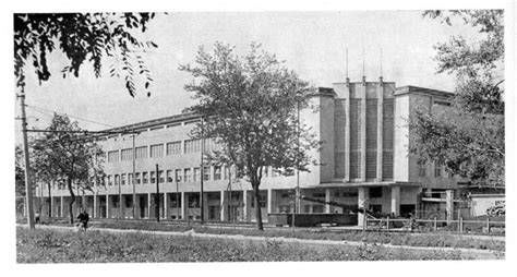 Historická fotografia výstavby Zimného štadióna Zvolen