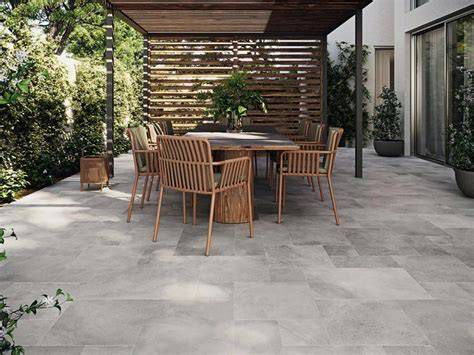 Pôdorys interiéru s dlažbou Heritage Grey