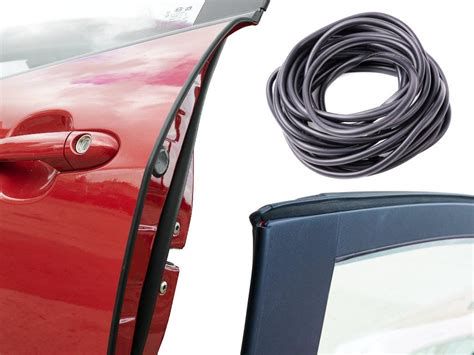 Ochranná lišta na dvere automobilu chrániaca pred škrabancami