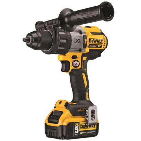 Detail bezuhlíkového motora DeWALT DCD996P2