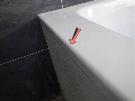 Detailný záber na štruktúru titánového smaltu na vani Bette
