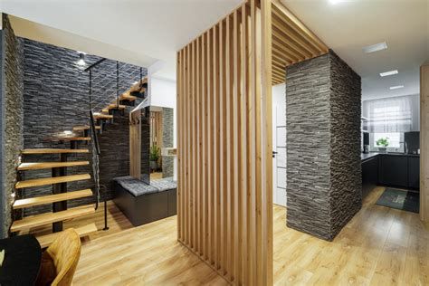 Moderný interiér s napínaným stropom