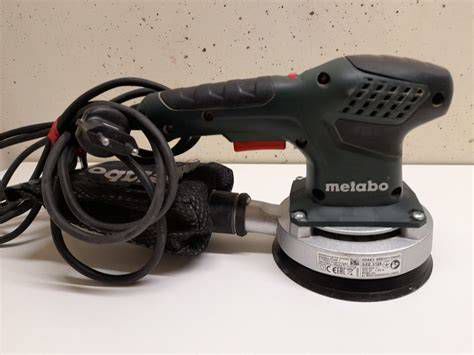 Pohľad na robustnú konštrukciu Metabo SXE 3125 s 4m káblom