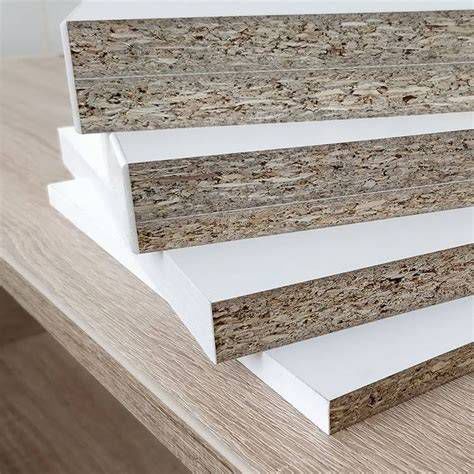 Detail materiálu laminovanej drevotriesky