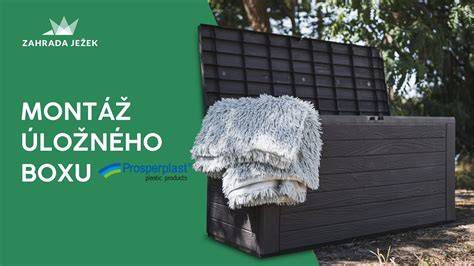 Detail výklenkového úložného boxu v sprche