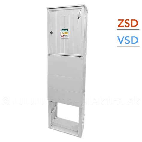 Pilierový elektromerový rozvádzač na hranici pozemku