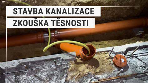 Detail spoja kanalizačnej tvarovky s viditeľným tesniacim krúžkom