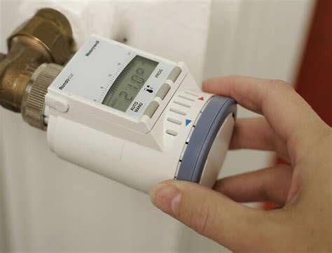 Schéma vykurovacieho systému s trojcestným ventilom a podlahovým kúrením