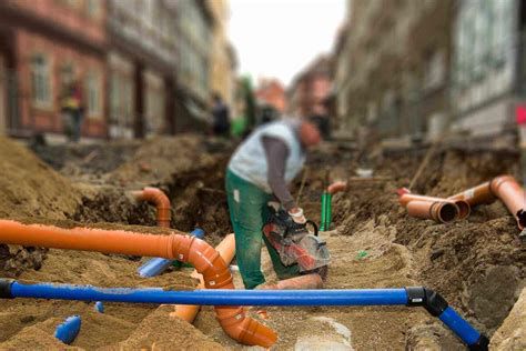 Montáž odpadového potrubia v stene