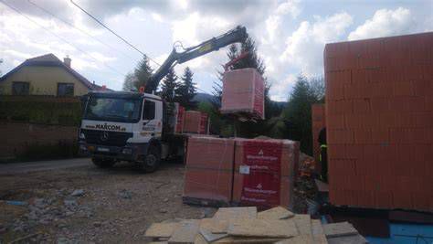 Špecializovaná paletová doprava stavebného materiálu
