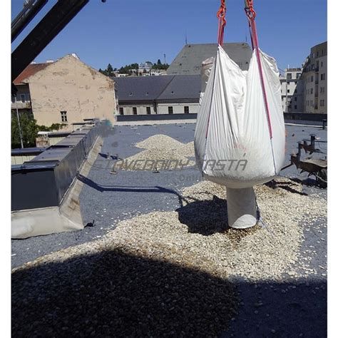 Dodávka riečneho štrku v big bagoch na stavbu
